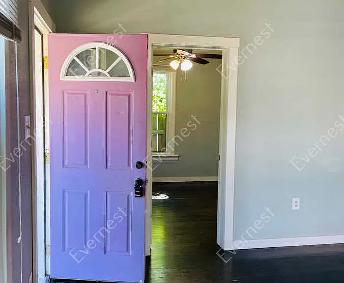 111 Riverside Ave — Photo 6