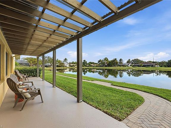 4th image of 2274 Queens WAY