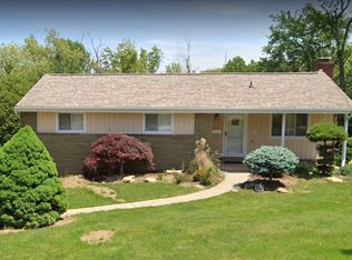 158 Arla Dr, Pittsburgh, PA 15220