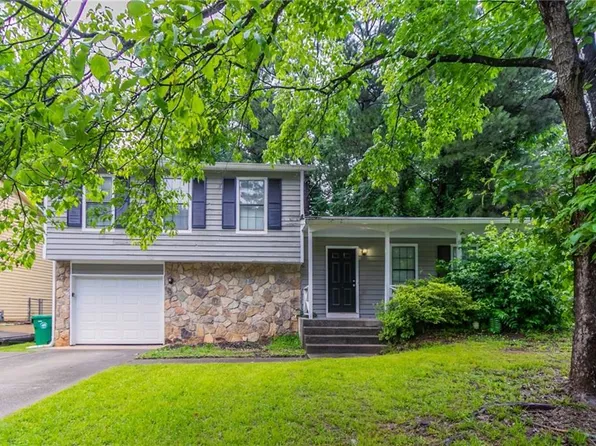 4766 White Oak Path, Stone Mountain, GA 30088
