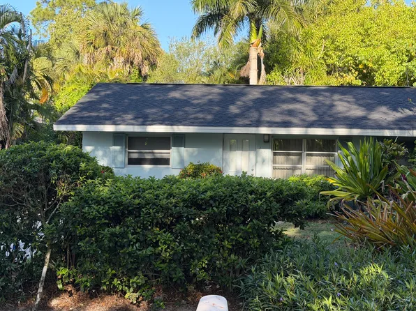 4512 Dominion Dr, Naples, FL 34112