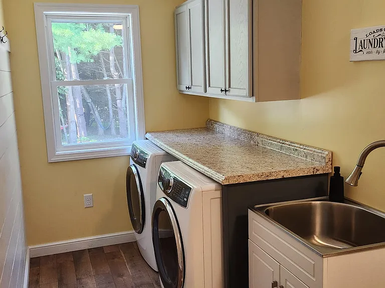 4731 Homeworth Rd — Photo 14