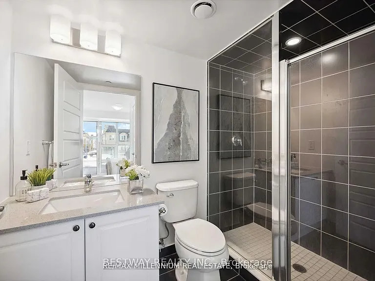 1255 NW Bayly St #209 — Photo 10