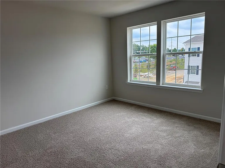 8203 Alexander Ct — Photo 14