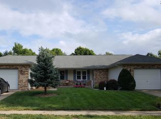 2522 Austin Dr, Springfield, IL 62704