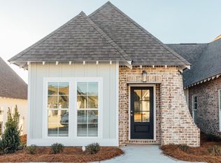 1220 Hidden Den Trl, Opelika, AL 36801
