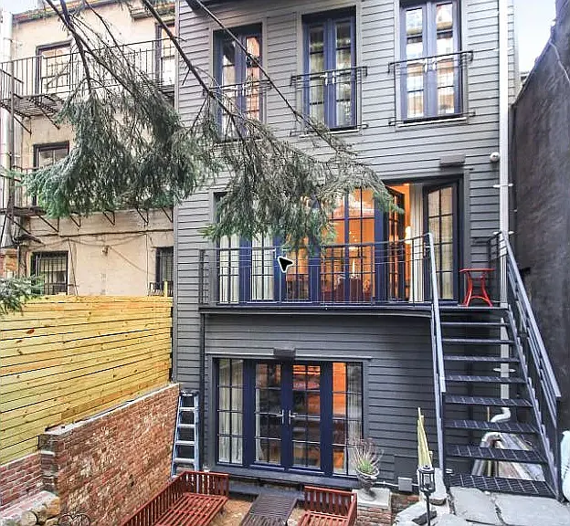 206 E 20th St #TOWNHOUSE — Photo 38