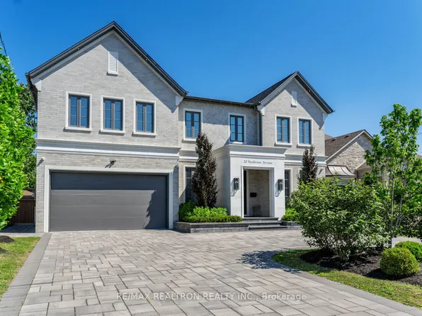 20 Sunbeam Ave, Toronto, ON M3H 1W7