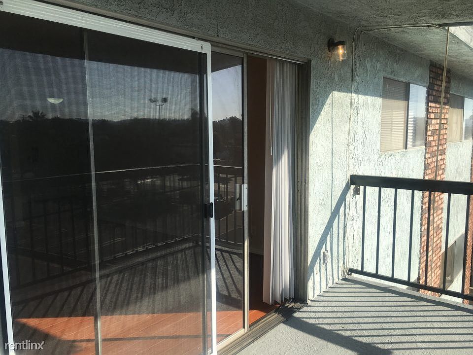 30210016_2061-las-vegas-ave-unit-12_pomona_ca-1