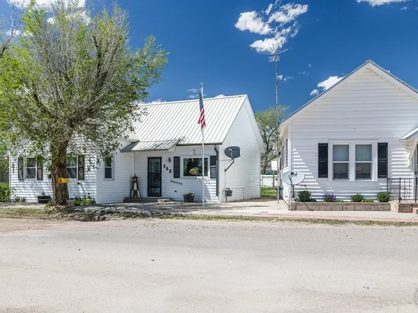 863 2nd St, Nunn, CO 80648