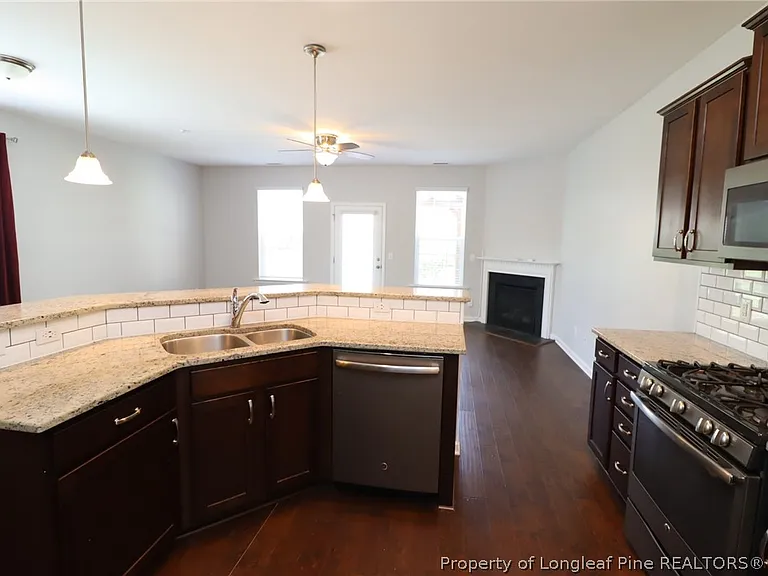 408 Starkey St — Photo 12