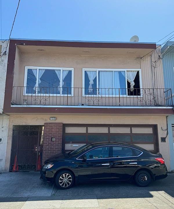 1st image of 133 Lisbon St