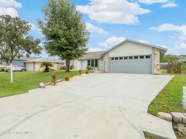 991 Tahiti Ave SE, Palm Bay, FL 32909