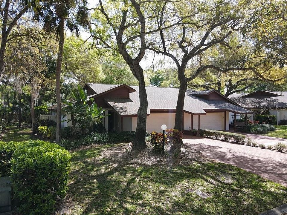 1st image of 4679 Oak Forest Dr E #4