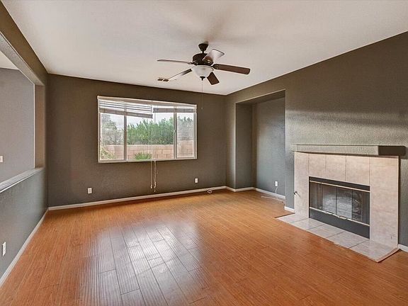 4th image of 65565 Acoma Ave Unit 20