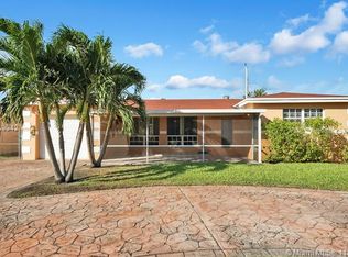 7957 Venetian St, Miramar, FL 33023