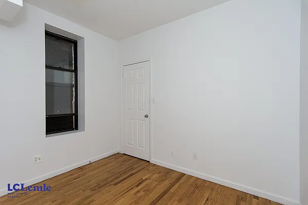 Rented by LC Lemle Real Estate Group | media 11