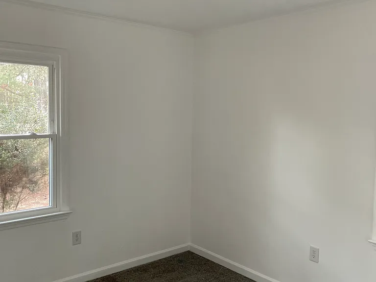 409 Dickens Ave — Photo 9