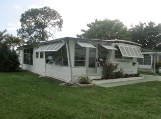 63 San Remo Cir, Naples, FL 34112