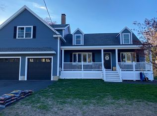 18 Carol Ave, Burlington, MA 01803