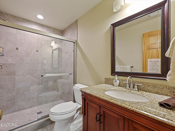 51st image of 430 Sugar Cove Way
