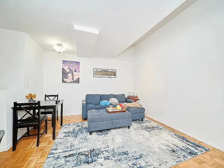 159 E 30th St #9B — Photo 3