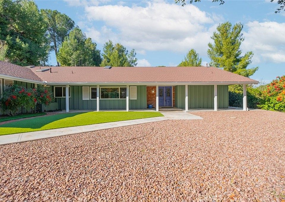 1st image of 27165 Circle G Dr