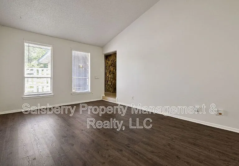 4913 Westlake Dr — Photo 8