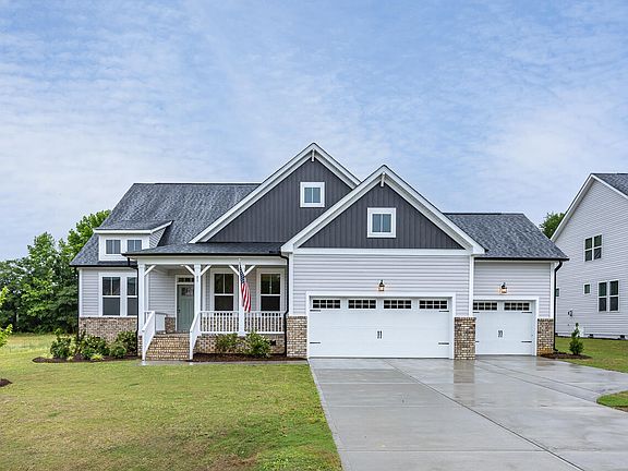 2nd image of 83 Golden Leaf Farms Rd