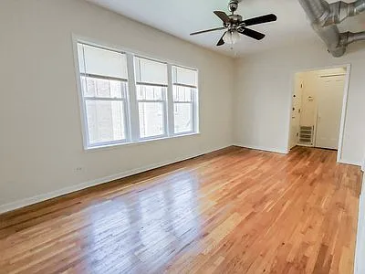 3520 N Broadway #3E