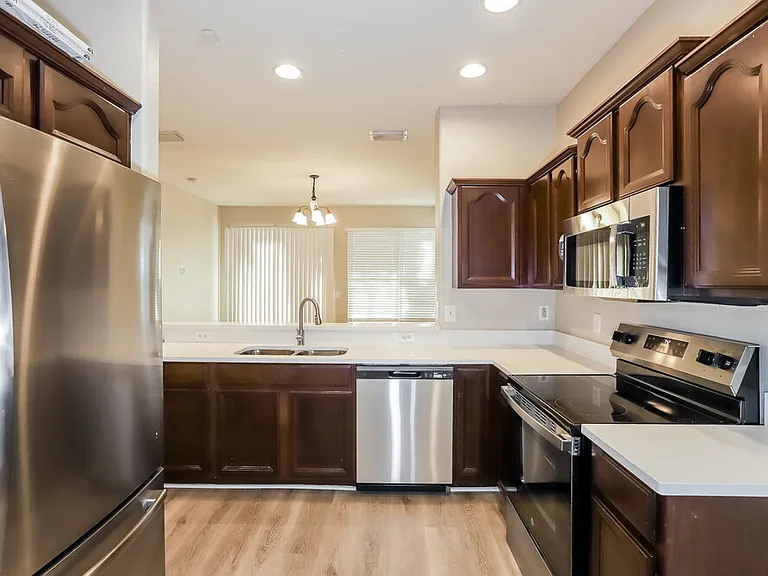 8549 Deer Chase Dr — Photo 7