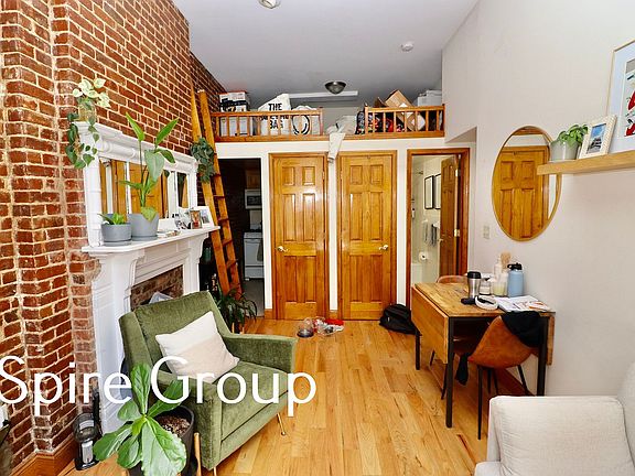 4th image of 103 W 73rd St APT 2a