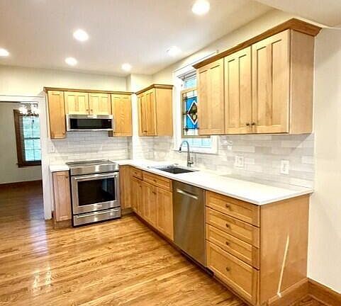5th image of 173 Chatham Rd