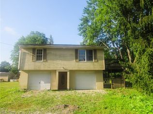 3240 Menough Rd, Ravenna, OH 44266