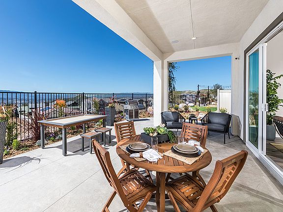 Luna At Skyline Plan 1 Model Home Backyard Patio