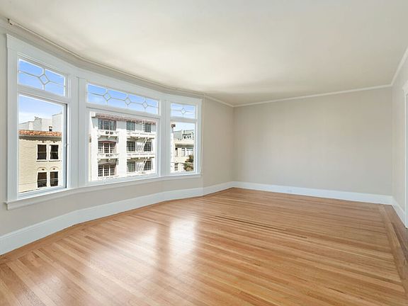 4th image of 2359 Francisco St #2359