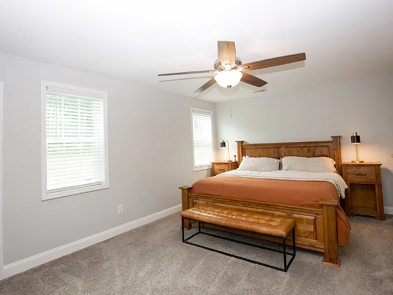 704 Pinecrest St — Photo 31