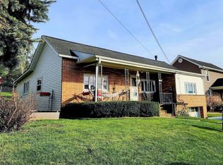 1114 Connellsville Rd, Fayette City, PA