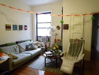 Rented by Raz Realty