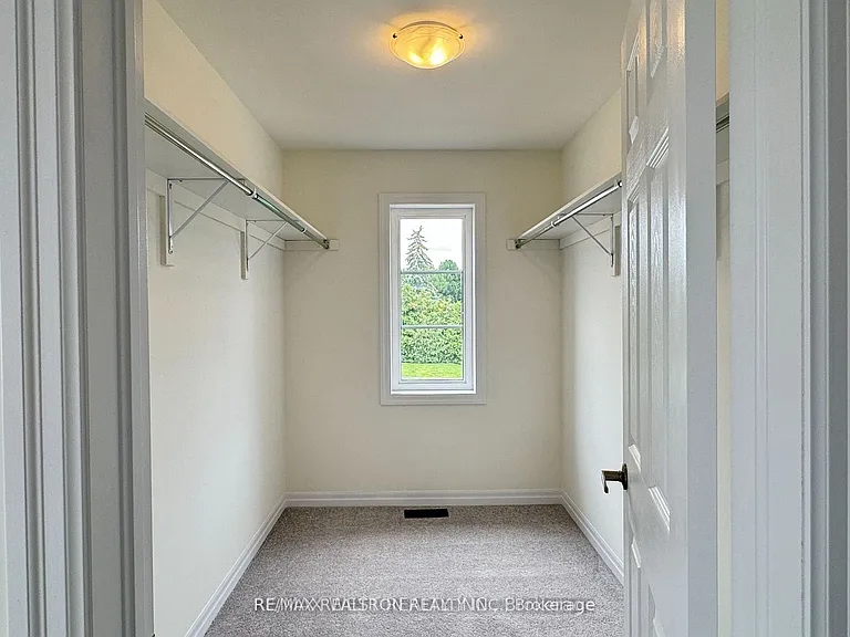2 Ed Ewert Ave — Photo 13