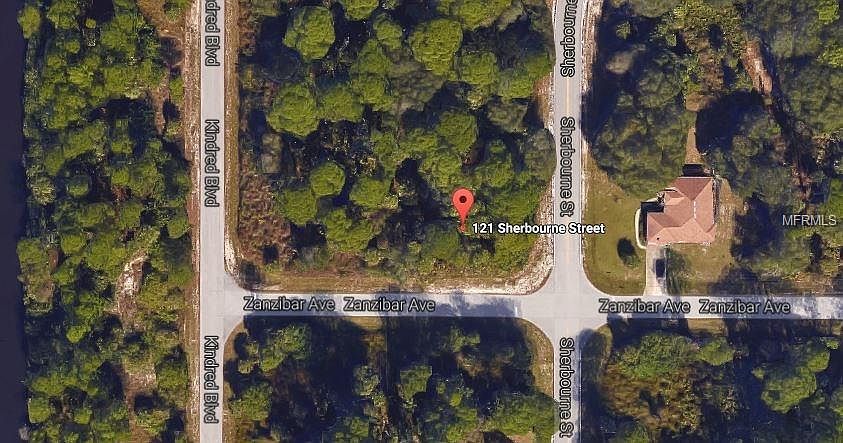 1st image of 121 Sherbourne St