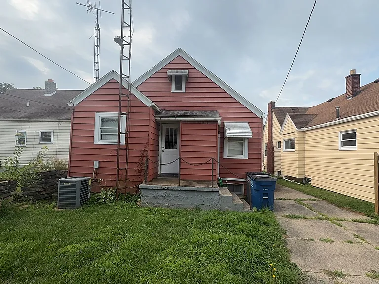 1726 Balkan Pl — Photo 1