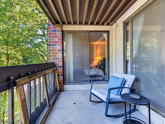 5th image of 2300 W Good Hope ROAD #243