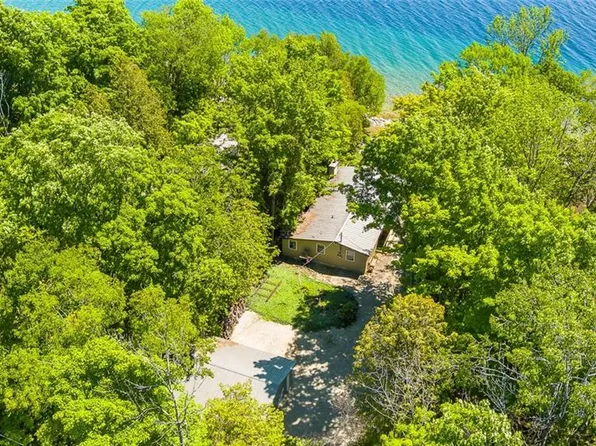 376 Mallory Beach Rd, South Bruce Peninsula, ON N0H 2T0