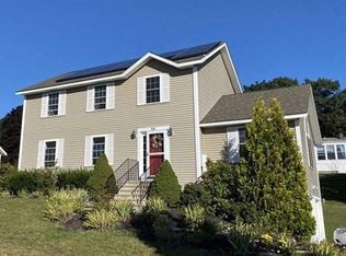 54 Brierwood Dr, Fitchburg, MA 01420