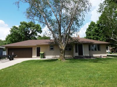 300 Trosky Rd W, Edgerton, MN, 56128