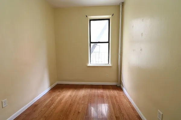 Rented by Bouklis Group | media 3