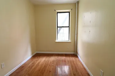 Rented by Bouklis Group