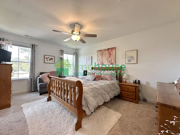 4329 Pinter Ln — Photo 10