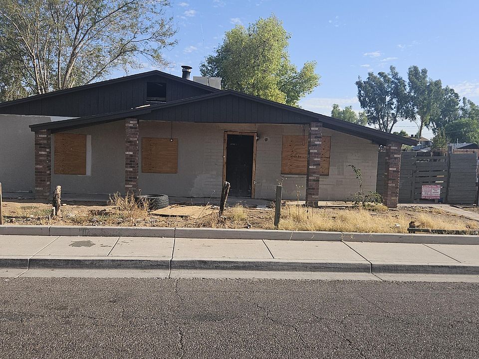 1st image of 1601 W SAHUARO Drive